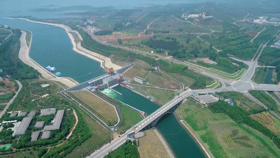 6375659845910-03.gif undefined